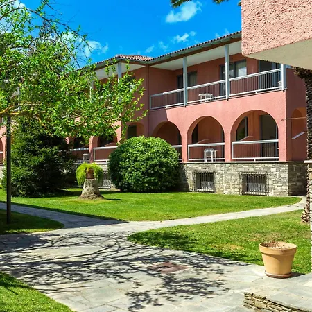 Hotel Village