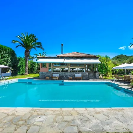 Hanioti Village Hotel 3*