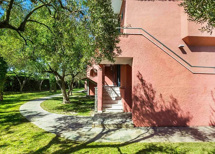 Hotel Hanioti Village 3*